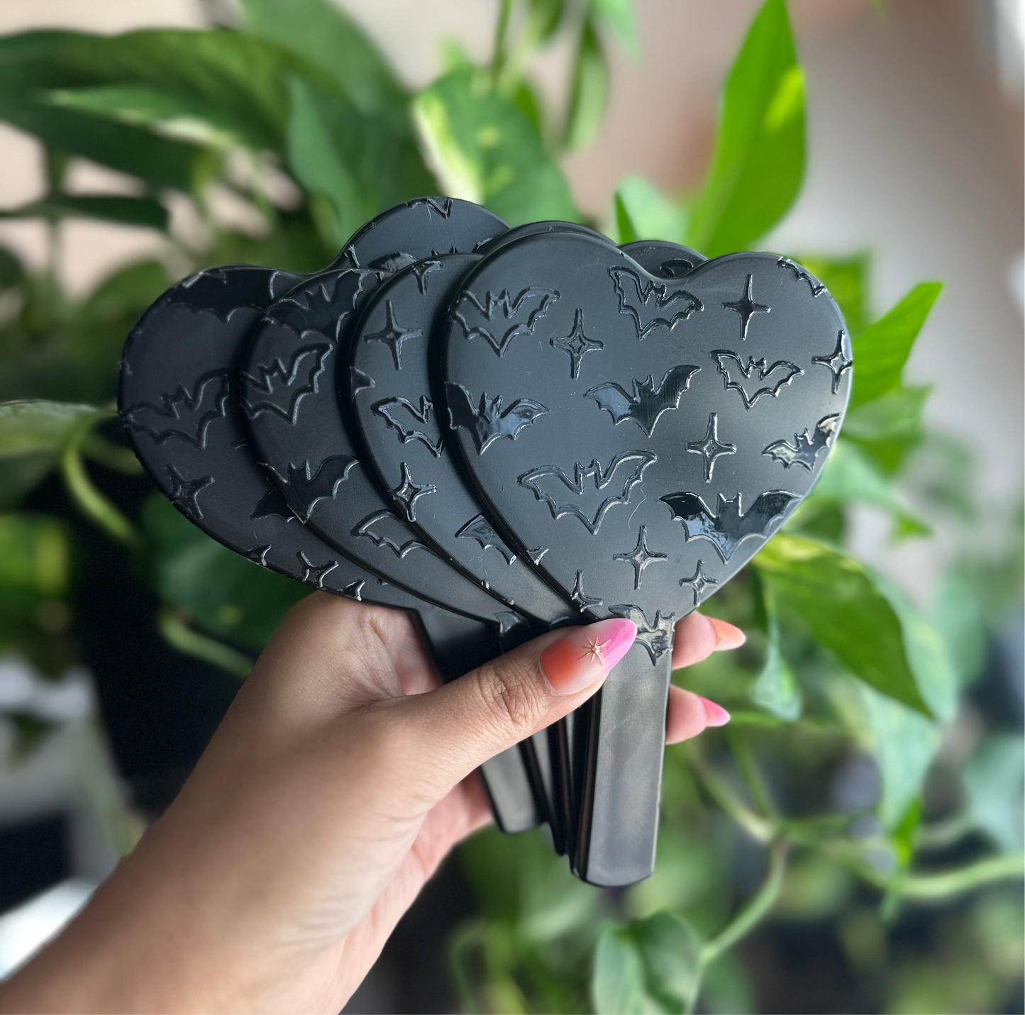Bat handheld mirror