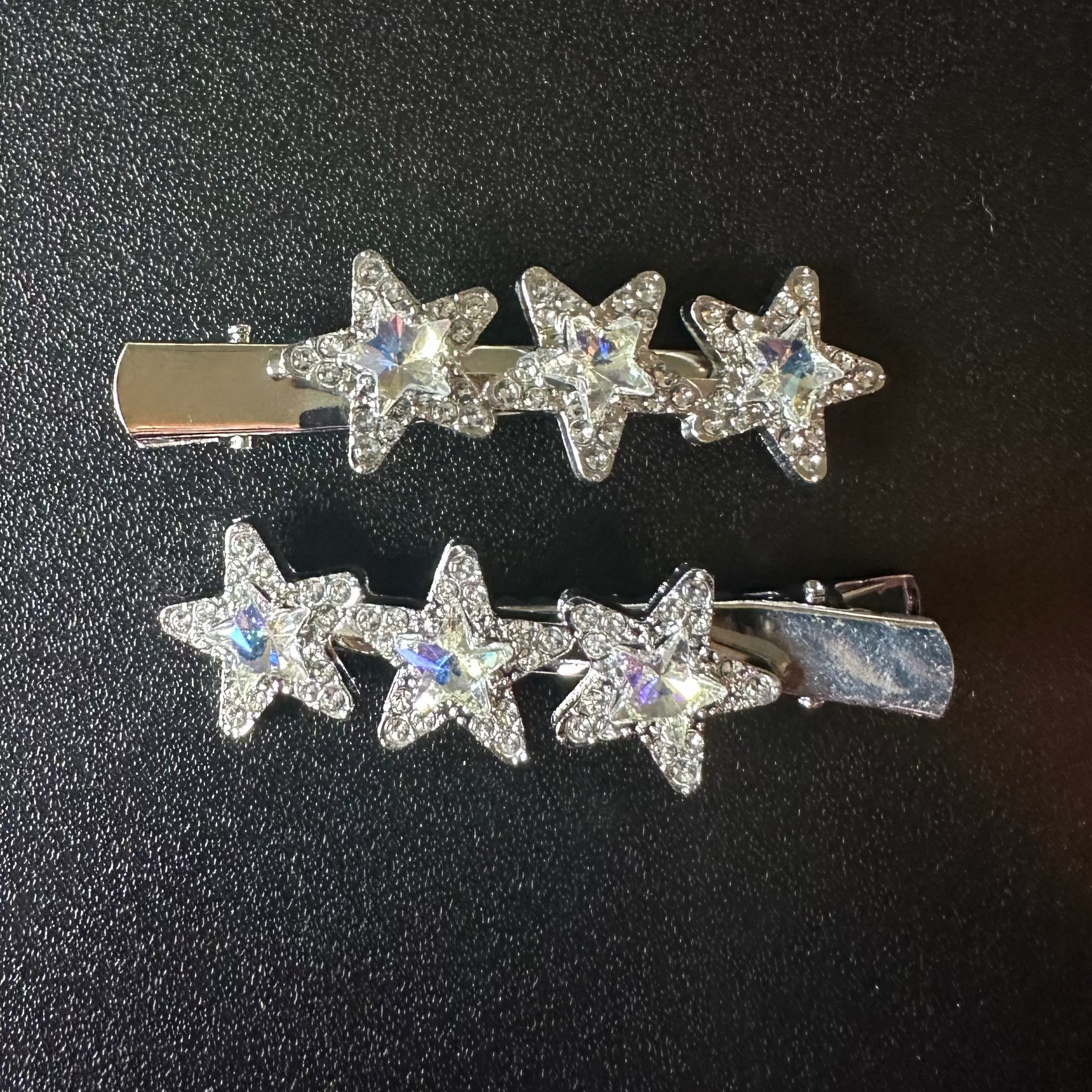 Glitzy star clips