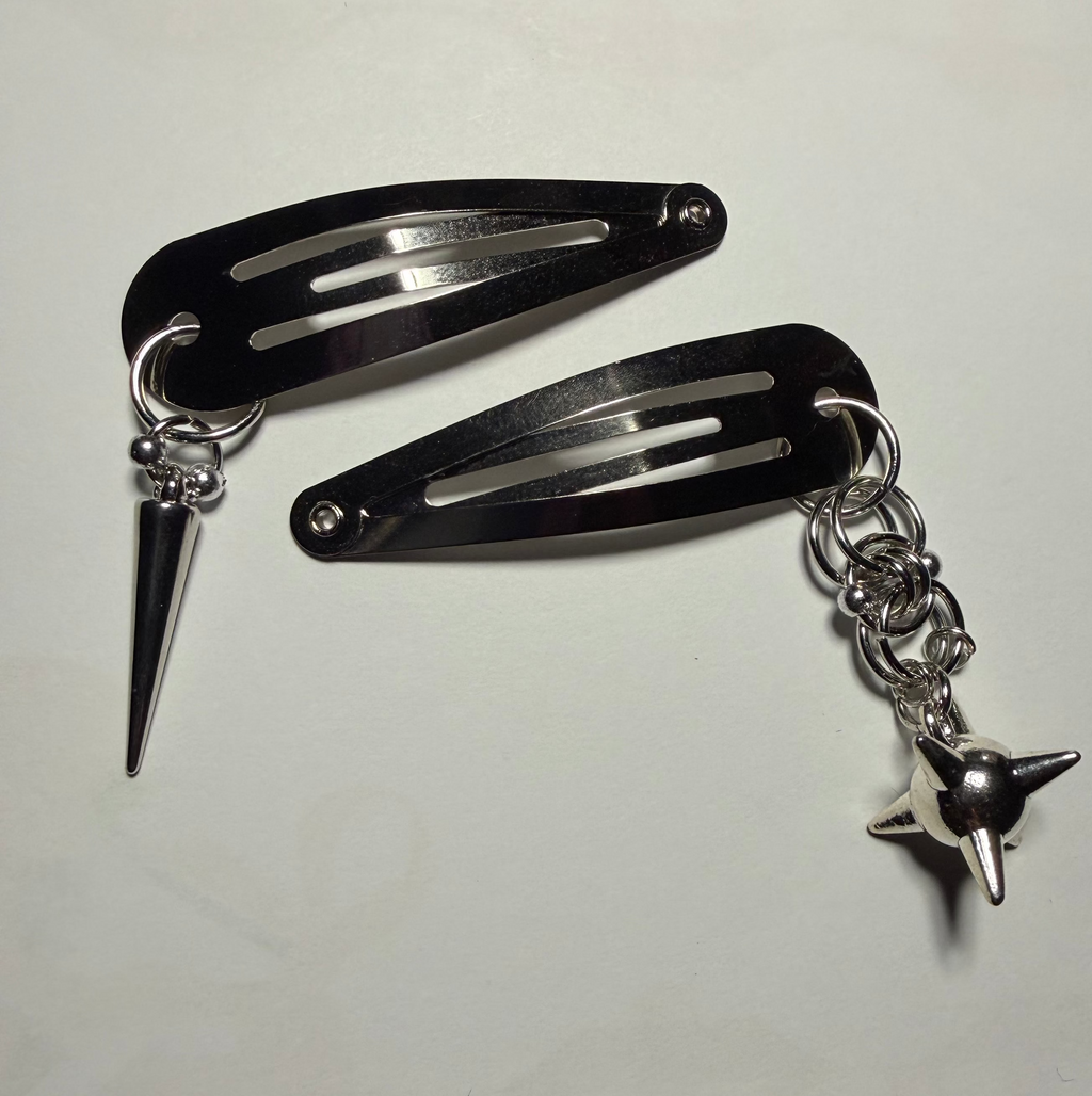 Chainmail flail clips